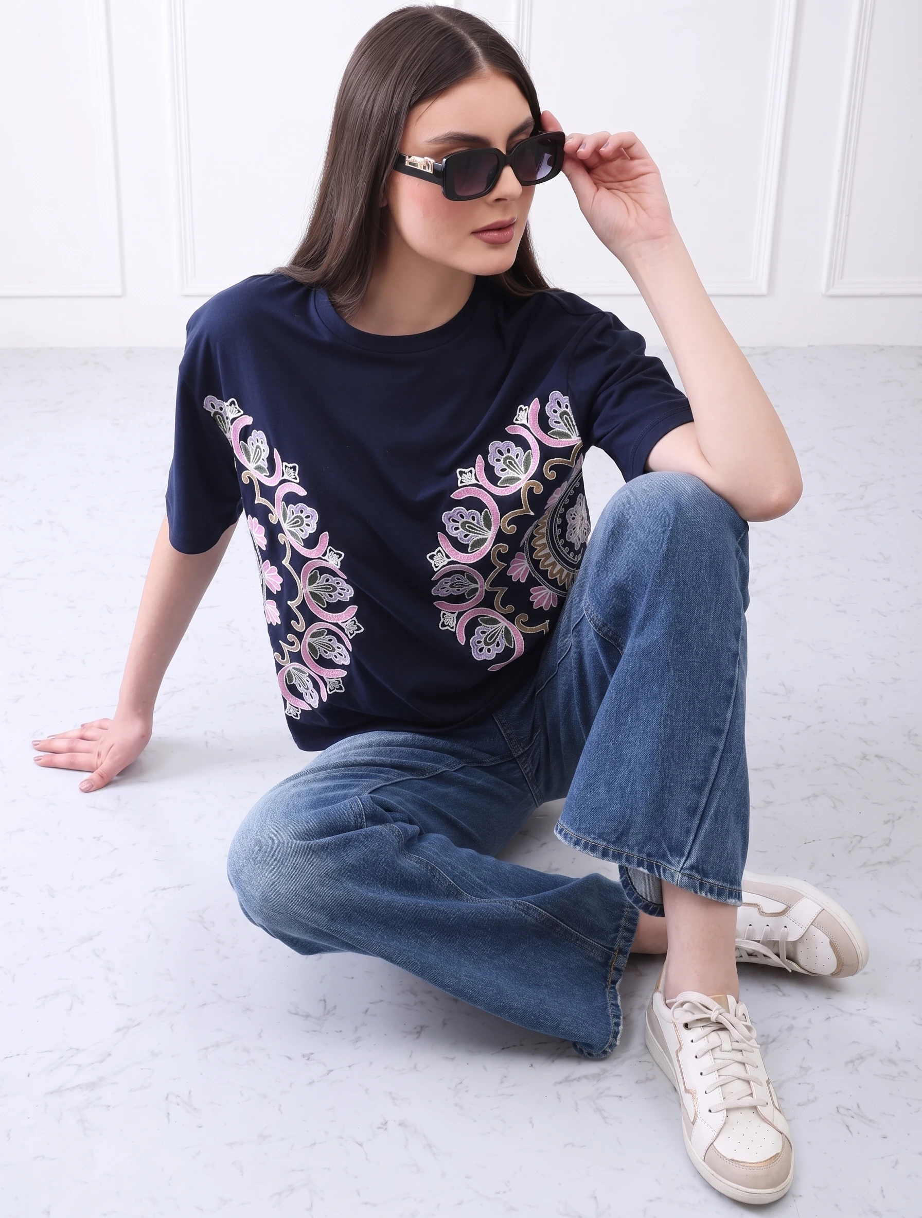Otto De Fiore paisley embroidered jersey tee, Autumn/Winter collection